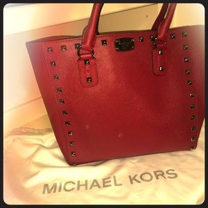 Michael Kors tote
